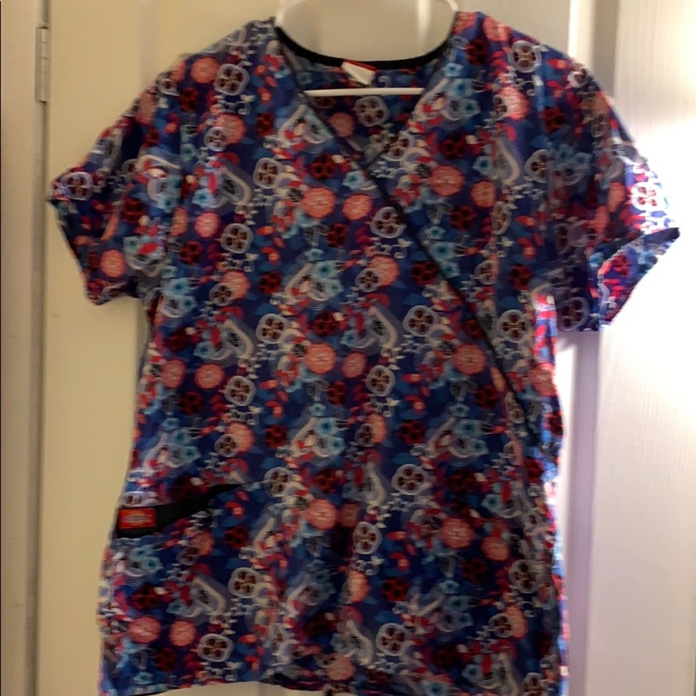 Dickies scrub top